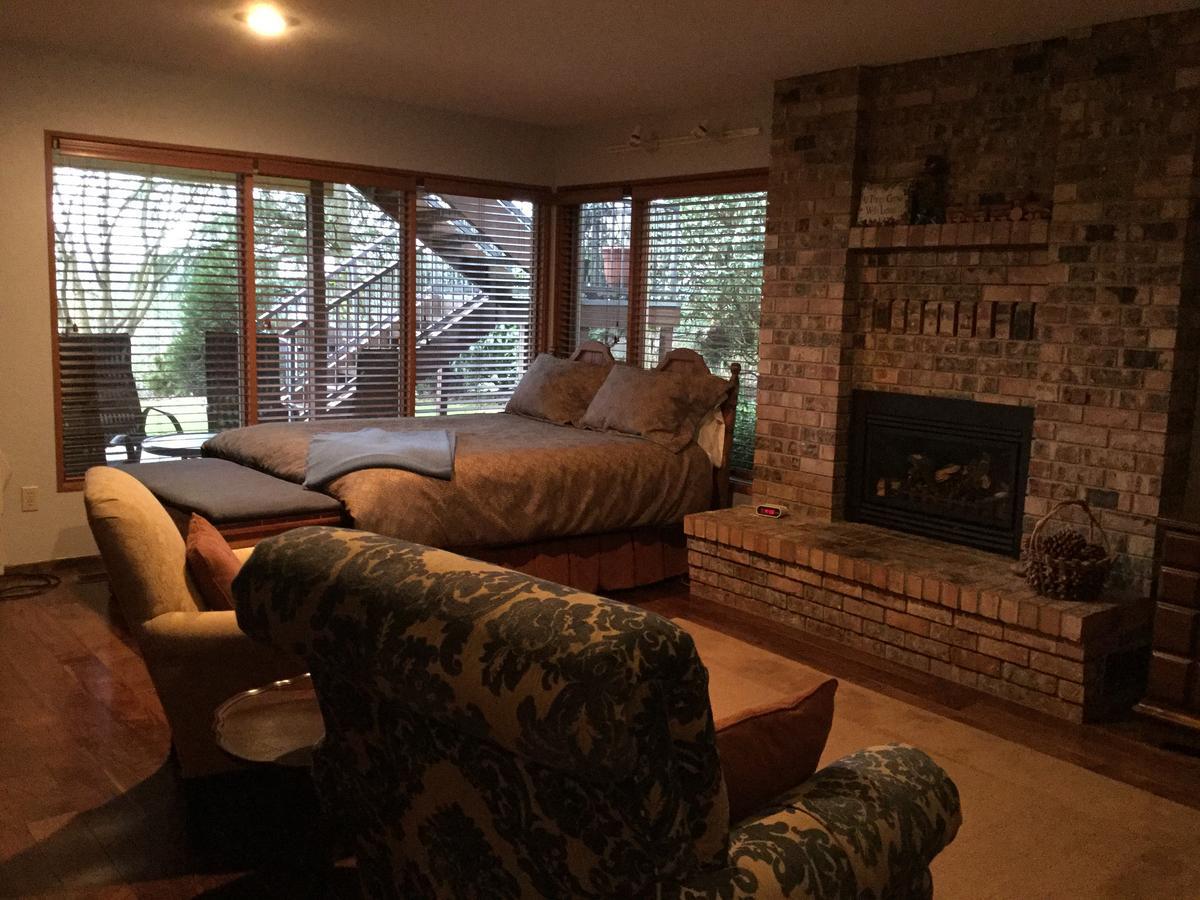 A Cascade View Bed And Breakfast Bellevue Exterior foto